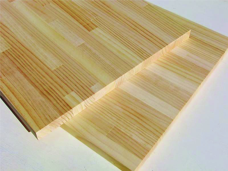 LAMINATED PINE 2440X1220X19MM